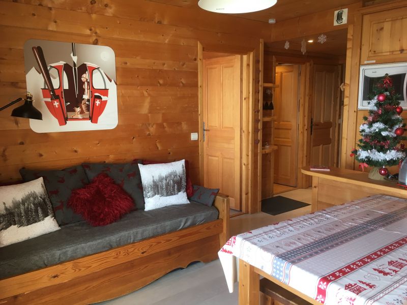 foto 3 Aluguer de férias entre particulares Le Grand Bornand appartement Ródano-Alpes Alta Sabóia Sala de estar